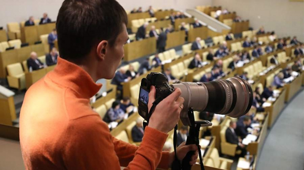 Володин объяснил запрет на фотосъемку депутатов в зале Госдумы