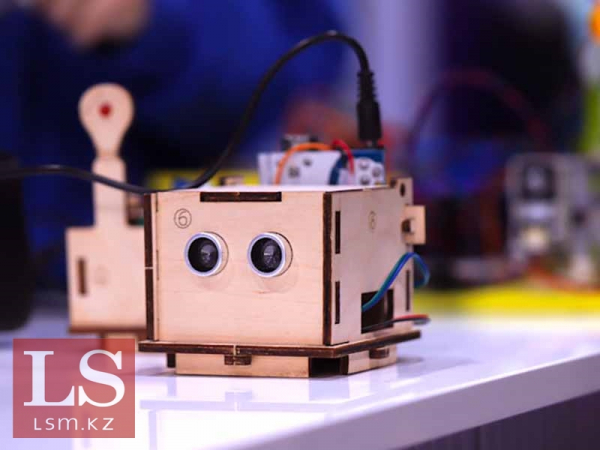 Мегаполис будущего: как ИИ помогает алматинцам