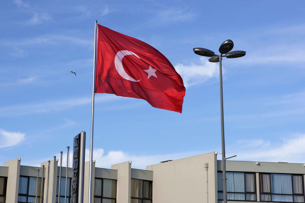 Глава МИД Фидан: война на Ближнем Востоке рискует выйти из-под контроля