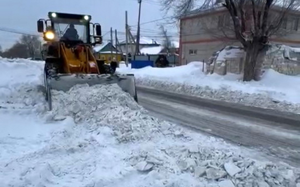 Замело снегом. Ни пройти, ни проехать