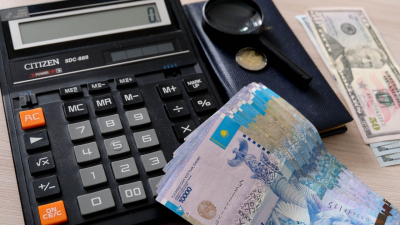 Средняя зарплата в Казахстане выросла. Почему это мало кого касается?