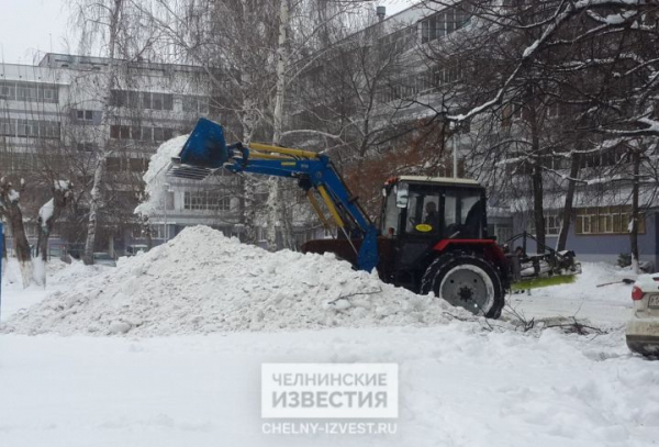 Лопата, бригада или экскаватор: как в Татарстане зарабатывают на снеге