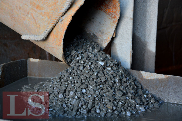 Ферросплавы уходят на Восток: кто платит больше всего. Инфографика