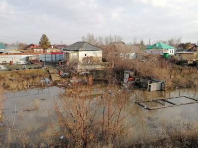 В Орске произошел прорыв дамбы