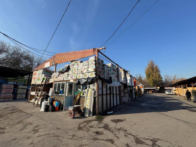 Незаконный рынок сносят в Алматы