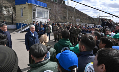 Токаев поблагодарил спасателей и волонтеров в СКО