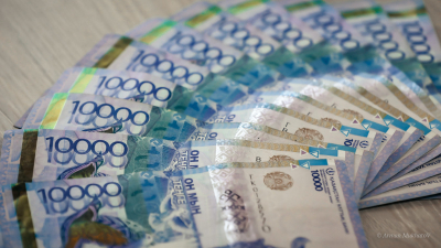 1 млн тенге за трудоустройство родственника педагогом отдал житель Кызылорды