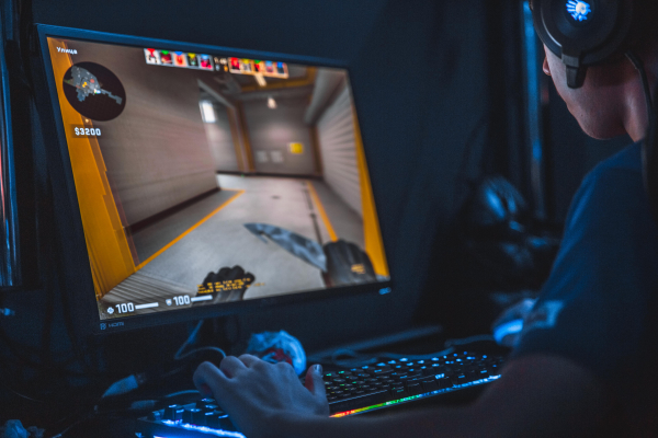 Психолог Зудин заявил, что физактивность поможет при постигровой депрессии