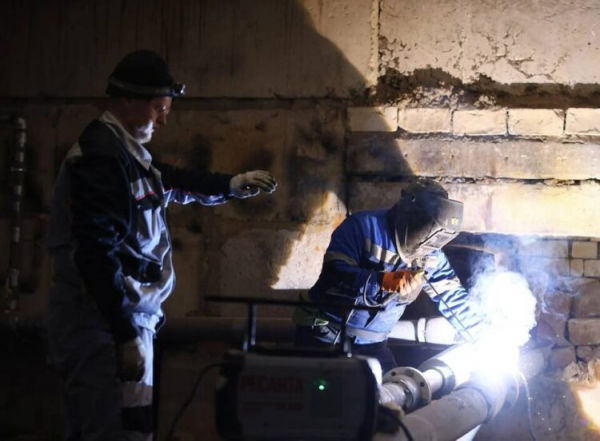 Специалисты &laquo;Казэнерго&raquo; устраняют аварии в домах Лисичанска