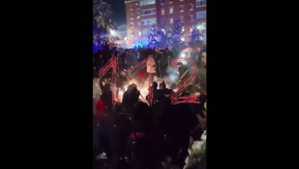 Шестиклассник умер в ХМАО после схода лавины с хоккейного корта