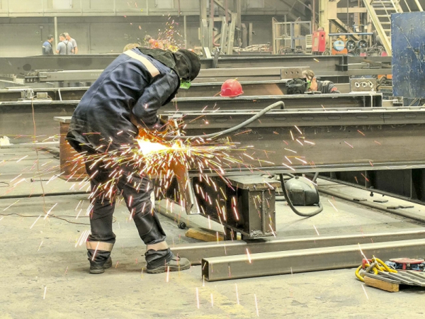 Средняя зарплата в Приморье выросла до 127 тысяч рублей