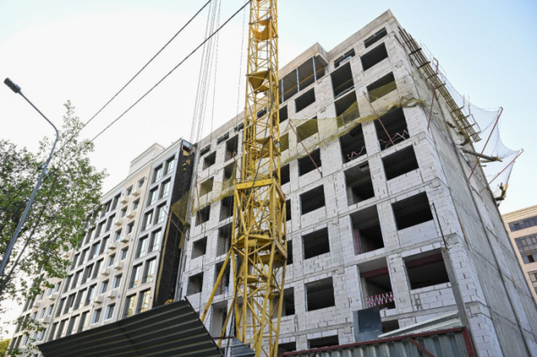 Взять под контроль ход строительных работ поручил аким области Абай