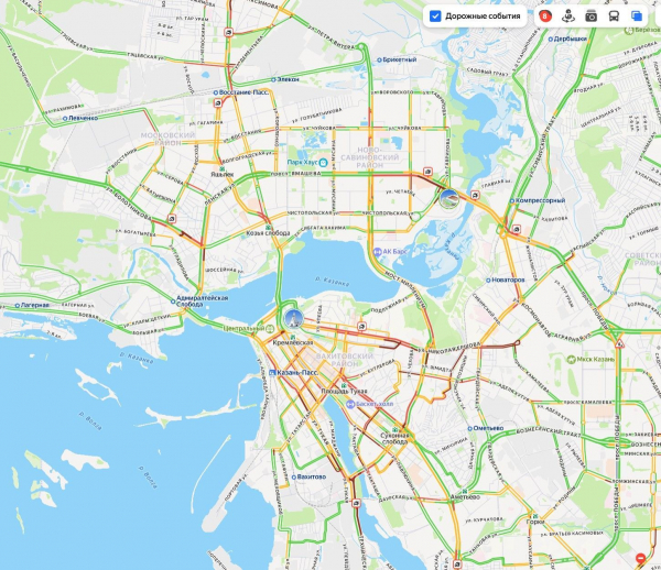 Казань встала в 8-балльных пробках из-за метели