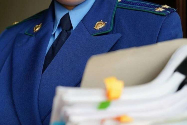 В Татарстане на стройке ЖК на водителя упала балка с 20-го этажа, мужчина погиб