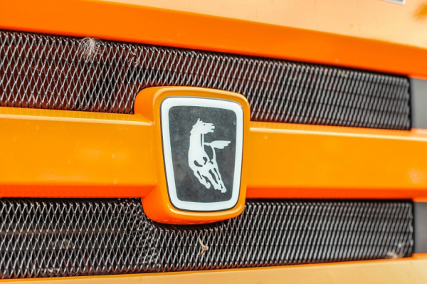 КАМАЗ начал возить взрывчатку на алмазный карьер в Якутии