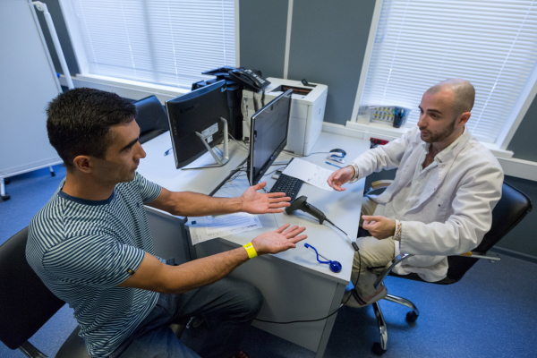 Госдума рассмотрит соглашение с Таджикистаном о медосмотре мигрантов