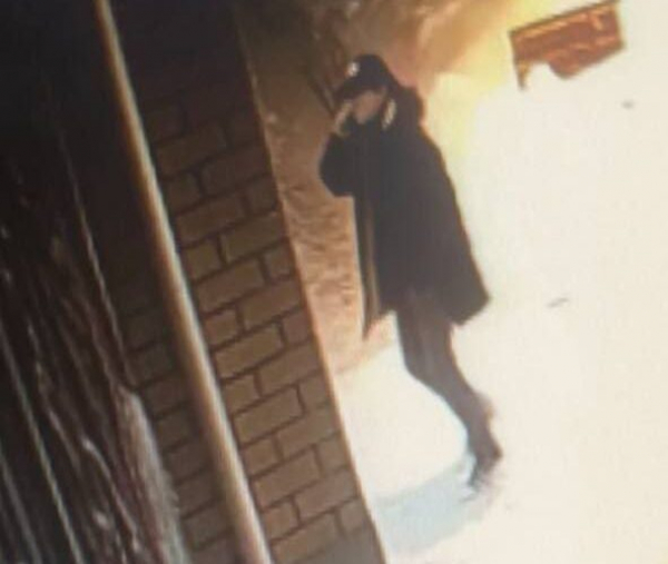 Дебошир устроил погром в казанской высотки и прыгнул в окно, скрываясь от полиции - видео 10/03/2026 &ndash; Новости