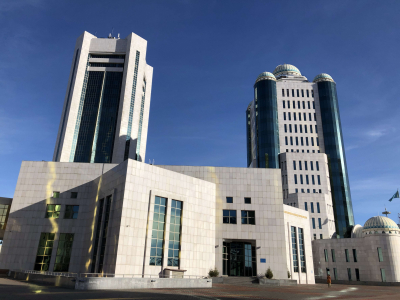 Кошанов созвал совместное заседание палат Парламента