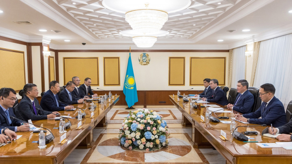 Китайская группа, купившая у Утемуратова золотодобытчика, обсудила планы с Бектеновым