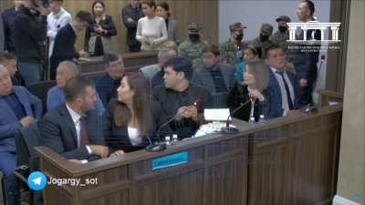 Судья удалила из зала журналистов, «рассекретивших» присяжных по делу о смерти Нукеновой