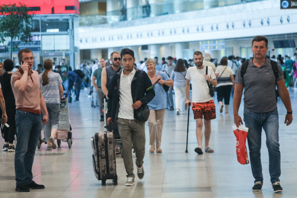 РСТ: Число российских туристов, застрявших на&nbsp;Ближнем Востоке, оценивается в&nbsp;50 тысяч человек