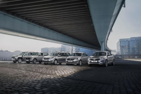 Покупателям новых российских авто хотят предоставить новый бонус