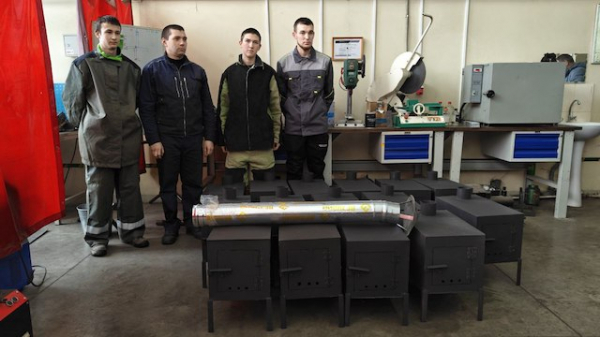 В Елабуге собрали очередную партию печек-буржуек для бойцов СВО