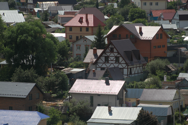 Российским дачникам напомнили об опасности пожара из-за близости к лесу